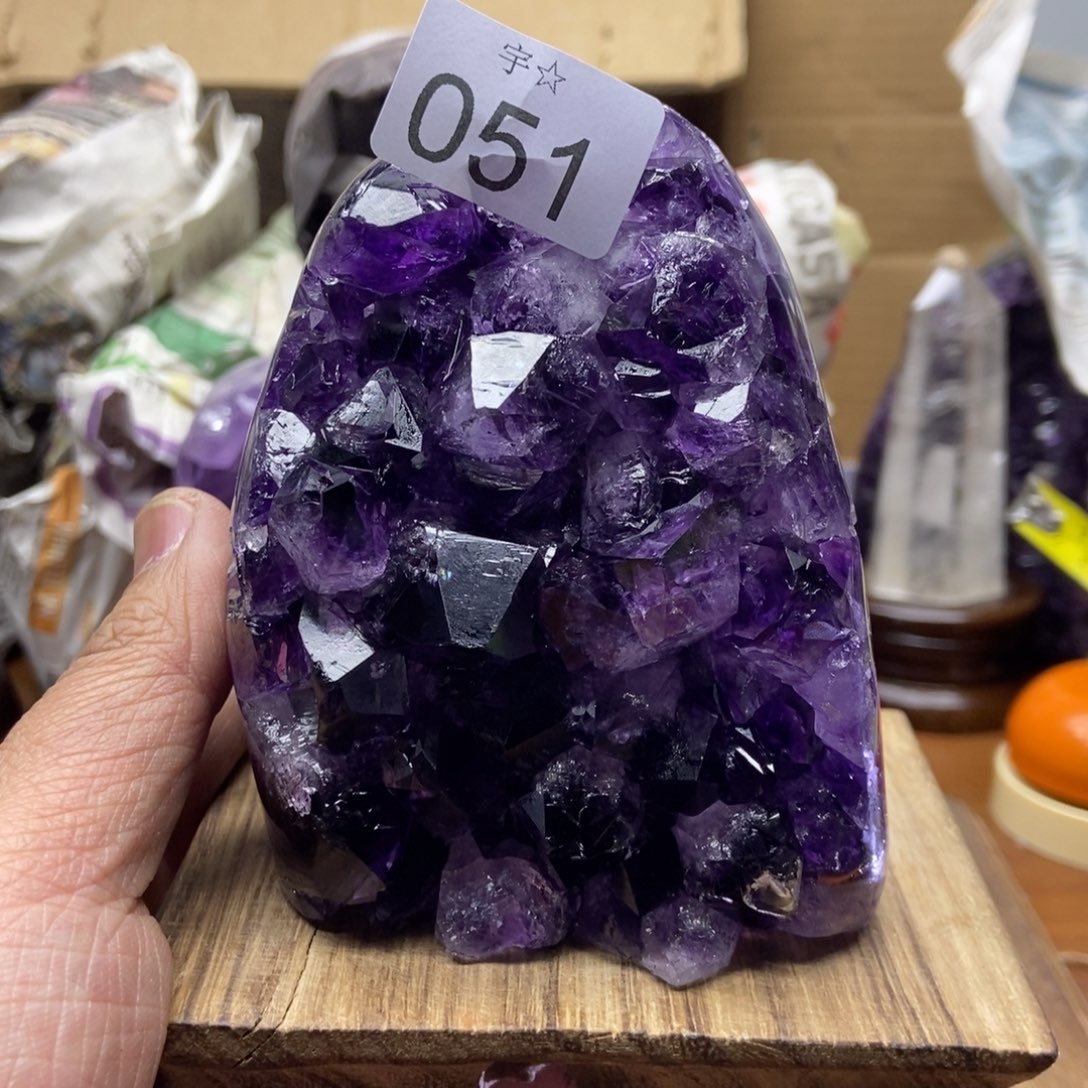 紫晶大型摆件（非配饰）未镶嵌