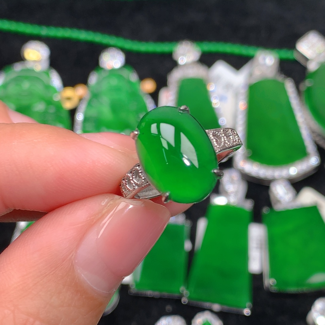 翡翠戒指银S925镶嵌翡翠