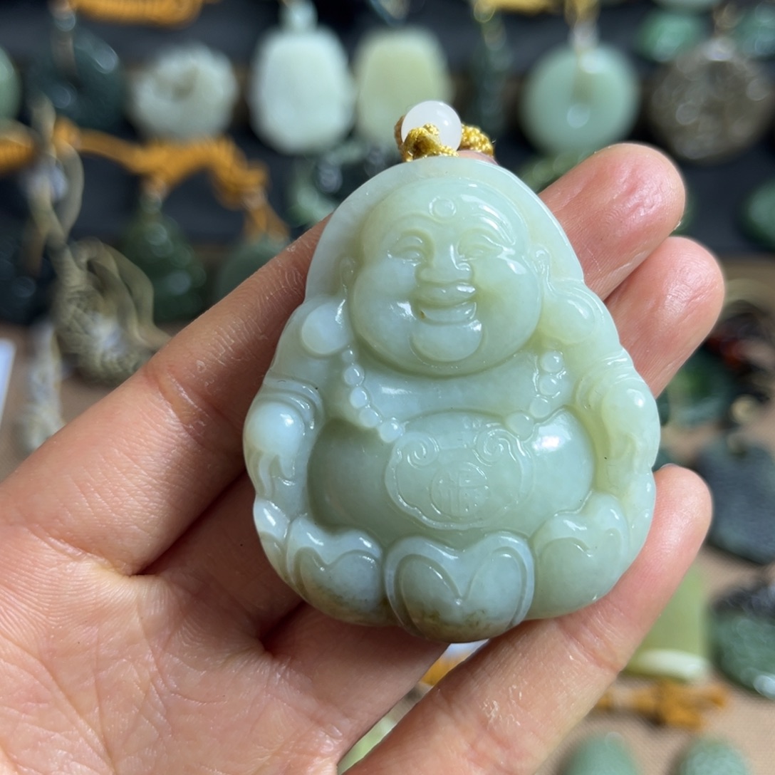和田玉（糖玉）未镶嵌颈饰