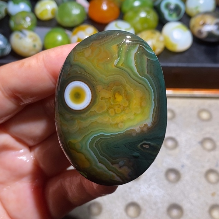 玛瑙/玉髓未镶嵌珠宝半成品