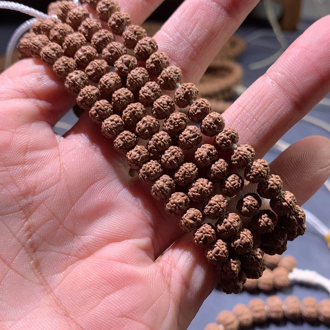 金刚菩提吊坠流*老树梅花