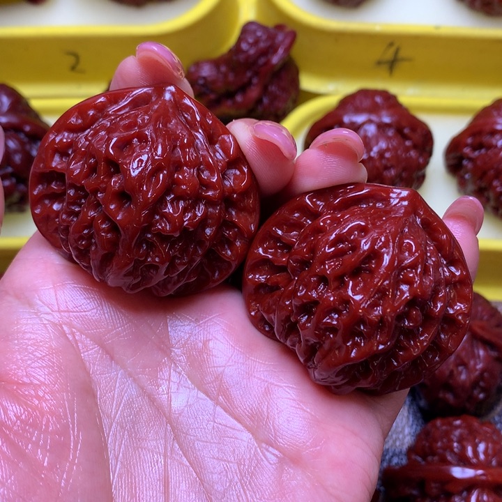 文玩核桃吊坠盘龙纹44