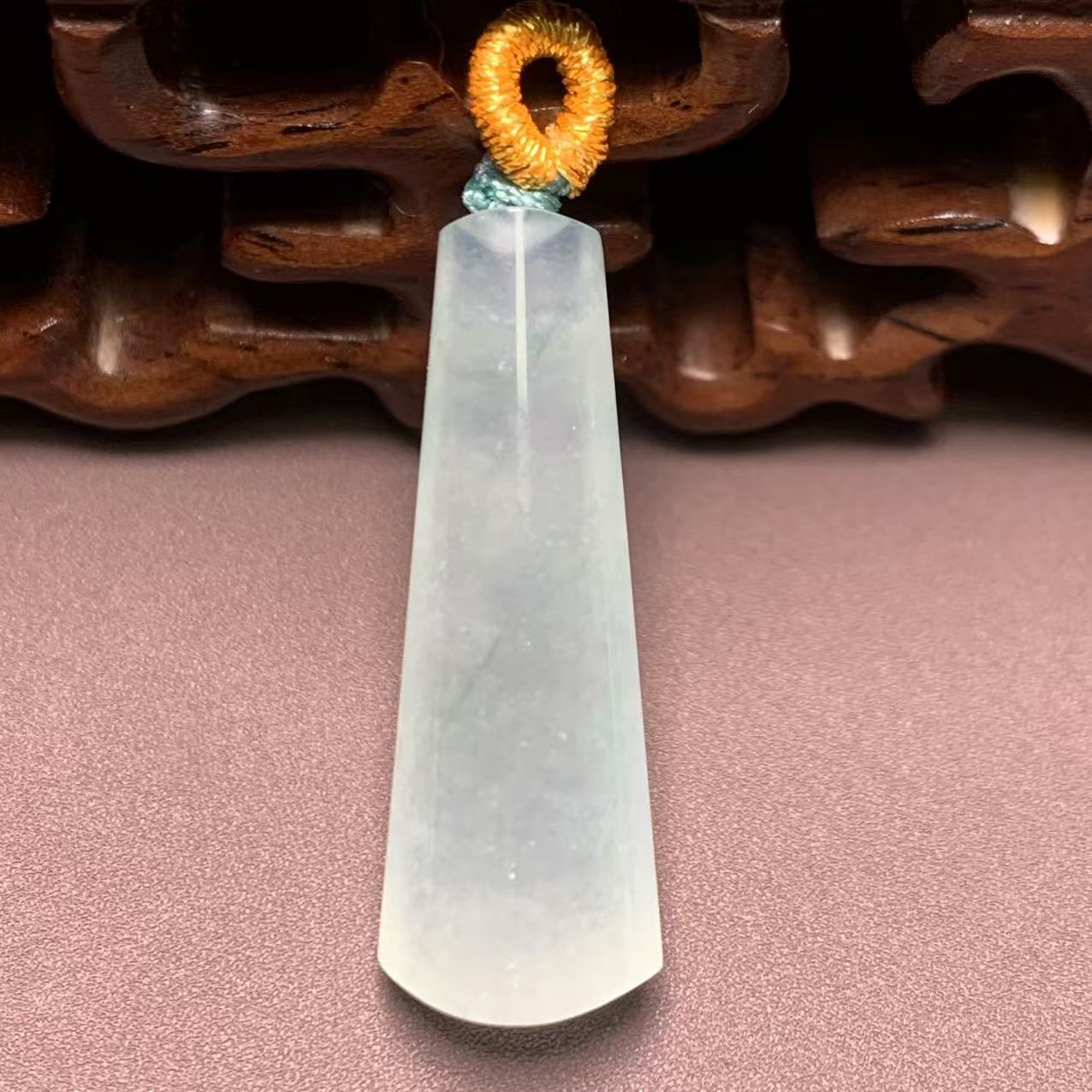 A590珠宝玉石A货翡翠吊坠 