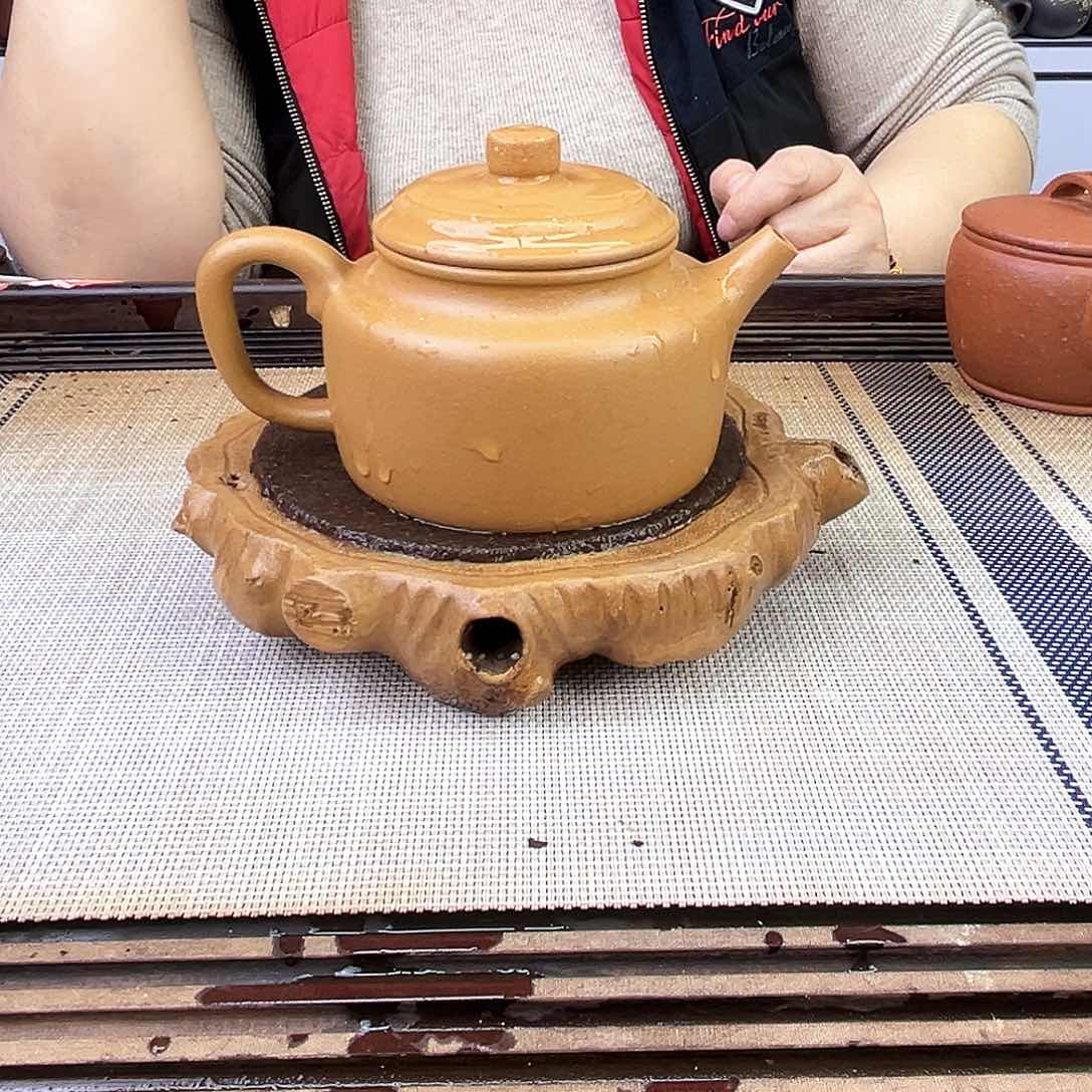 紫砂茶壶宜兴紫砂黄金段250c c