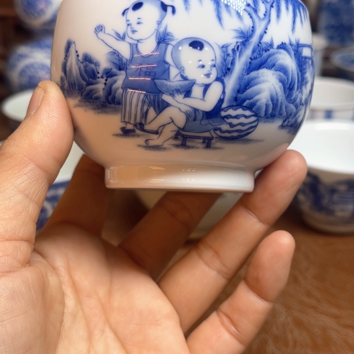 杯今天晚上的月亮好美