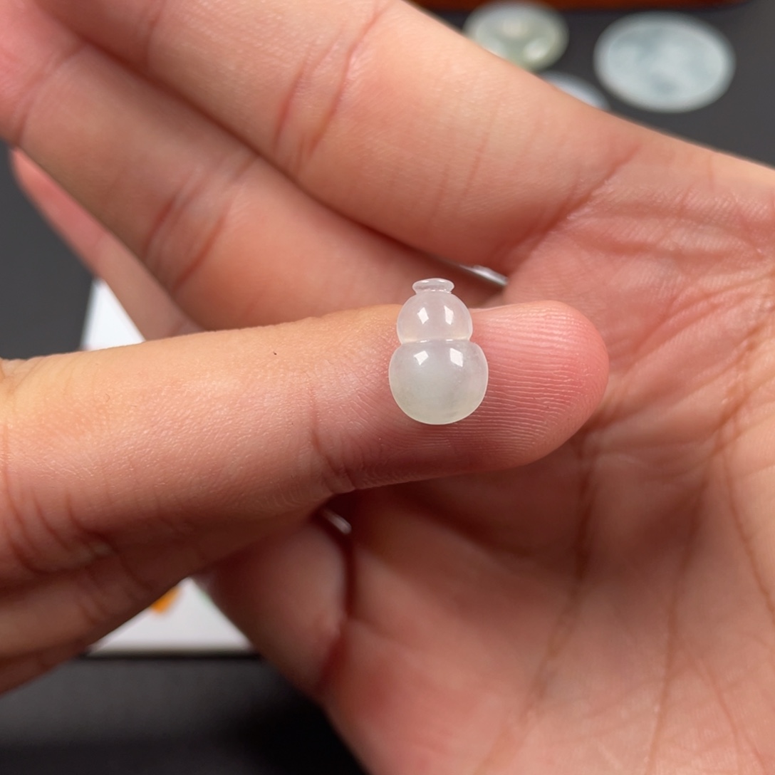 翡翠未镶嵌挂件翡翠珠宝翡翠珠宝