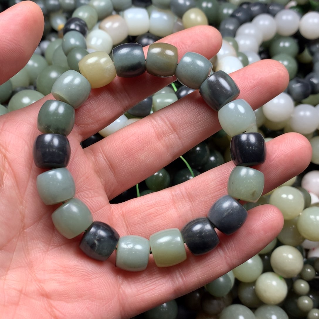 和田玉手链未镶嵌