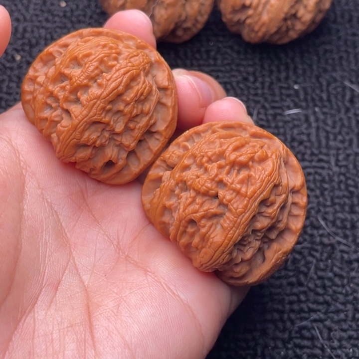 吊坠文玩核桃文玩核桃21