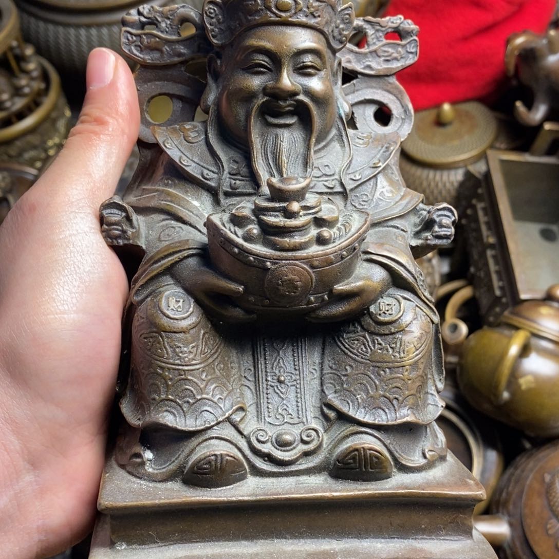 精美铜器做工精良