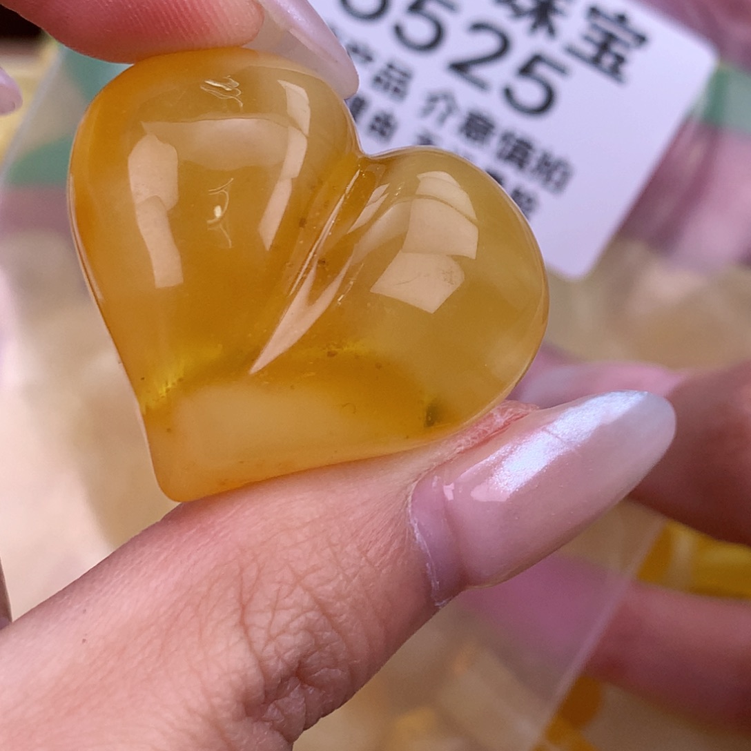 蜜蜡未镶嵌珠宝奇石34.5