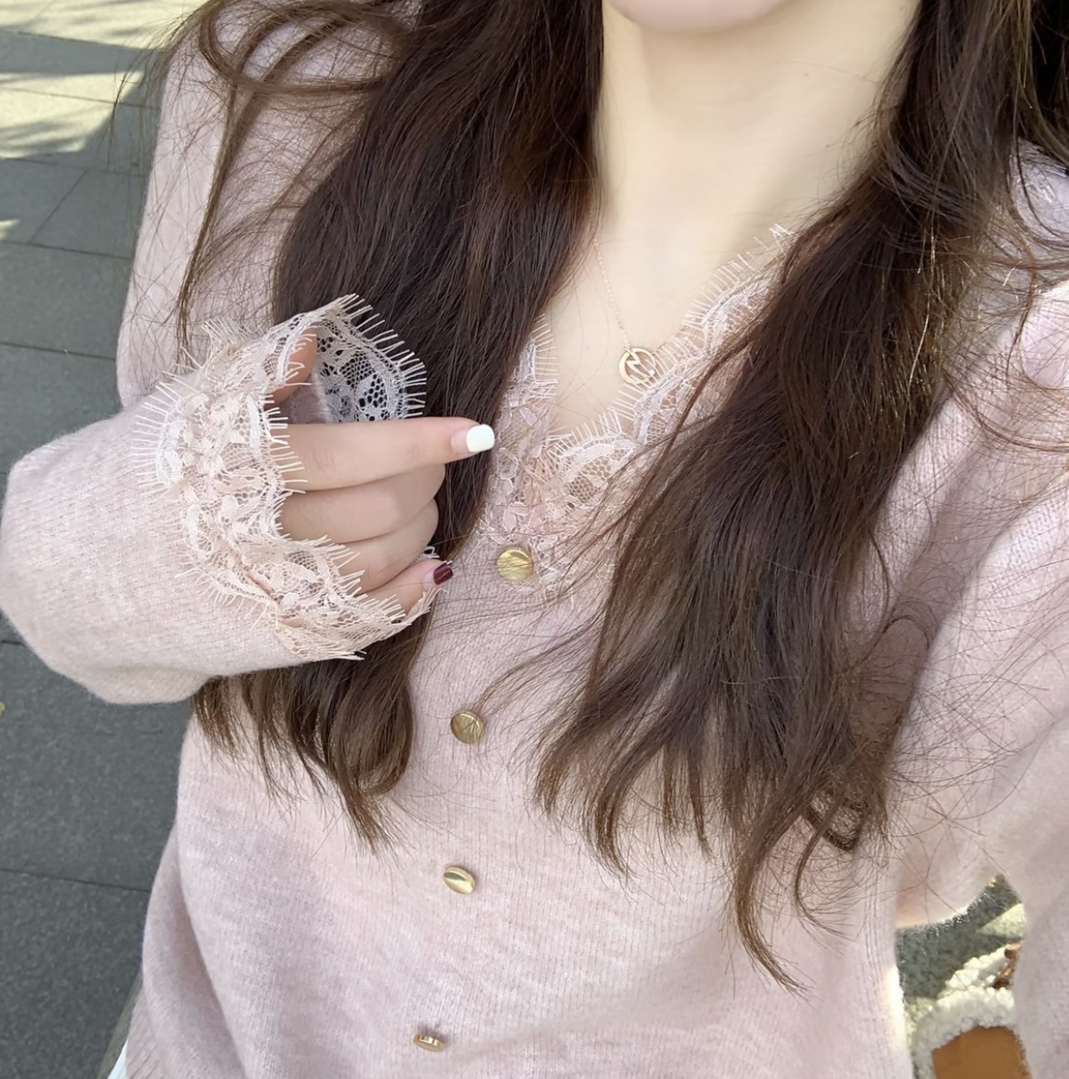 好温柔~2025秋季新款甜美V领蕾丝拼接套头毛衣针织衫长袖上衣女