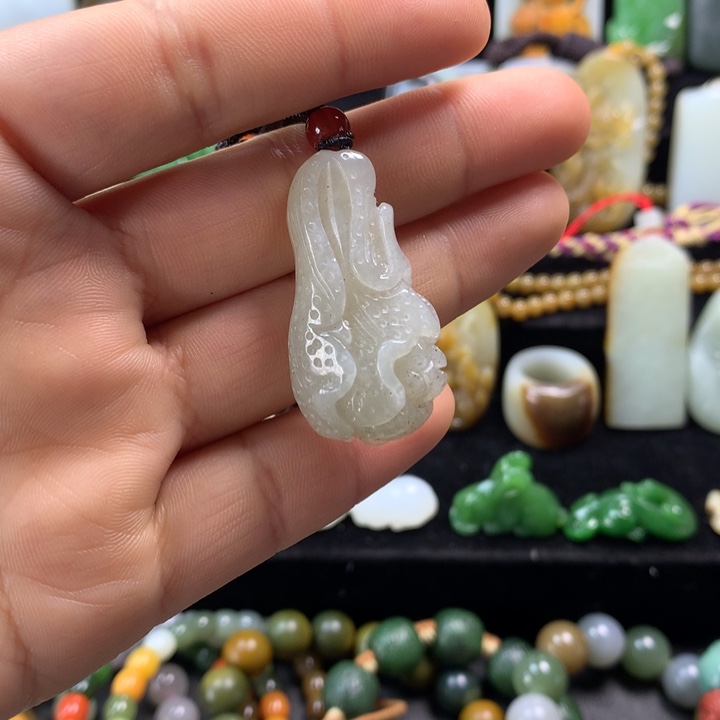 和田玉挂件未镶嵌