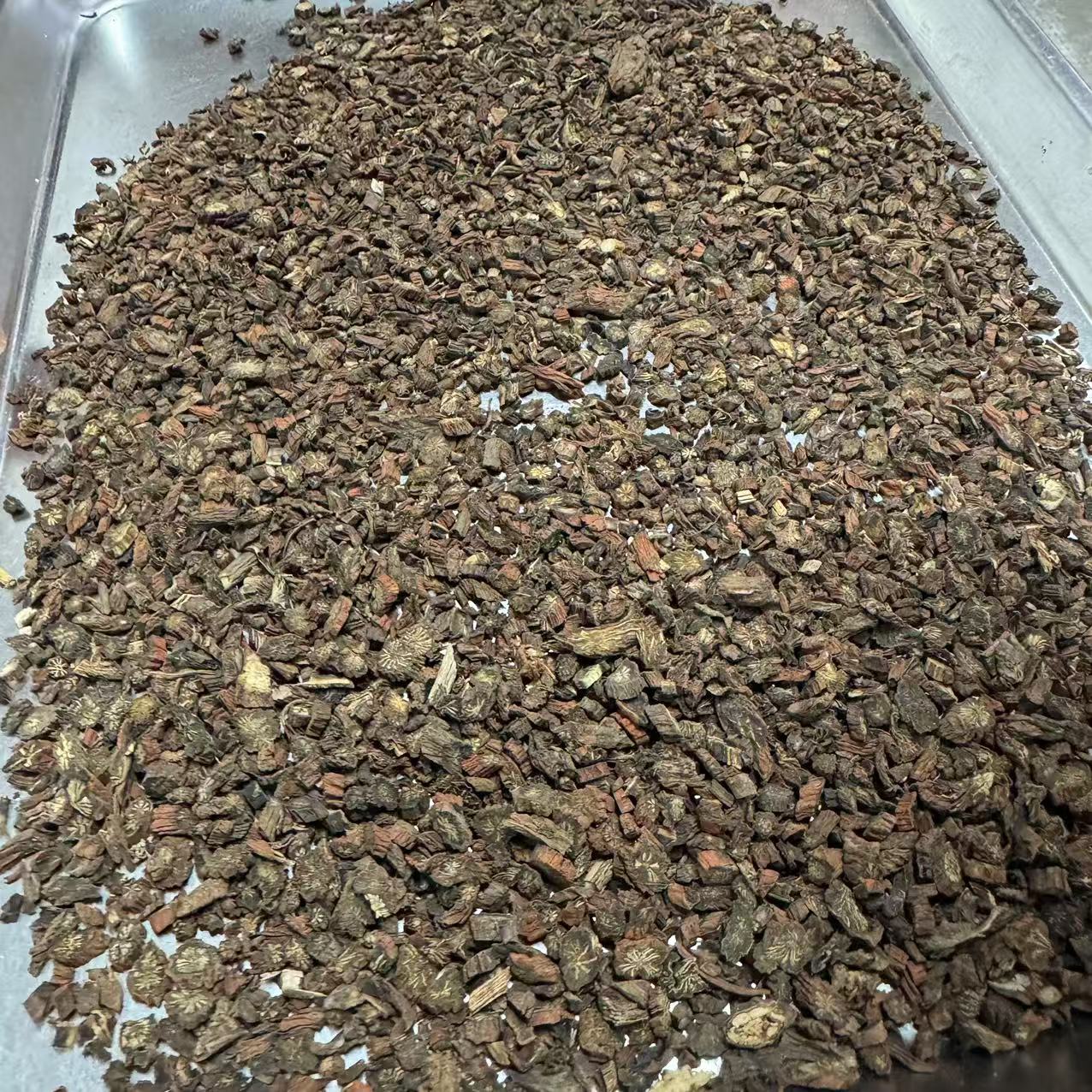 精选小丹参片泡茶