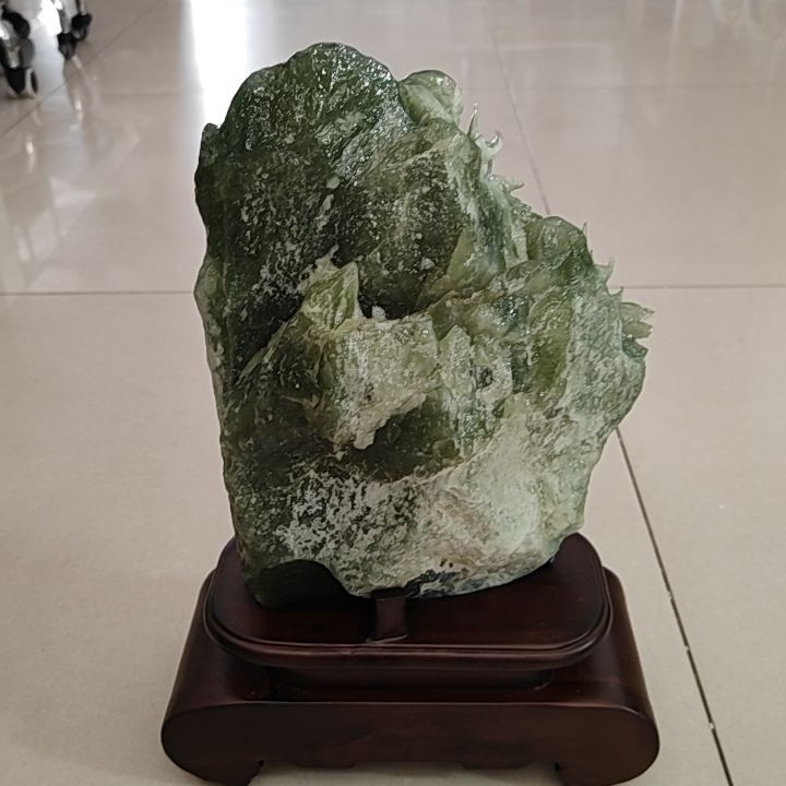 玉岫岩料手工雕刻摆件居家装饰送礼一物一图