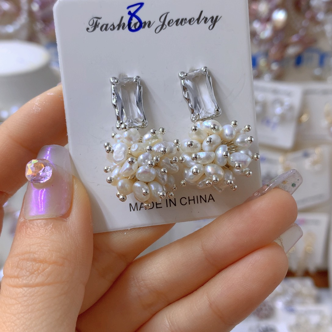 银S925镶嵌淡水珍珠耳饰