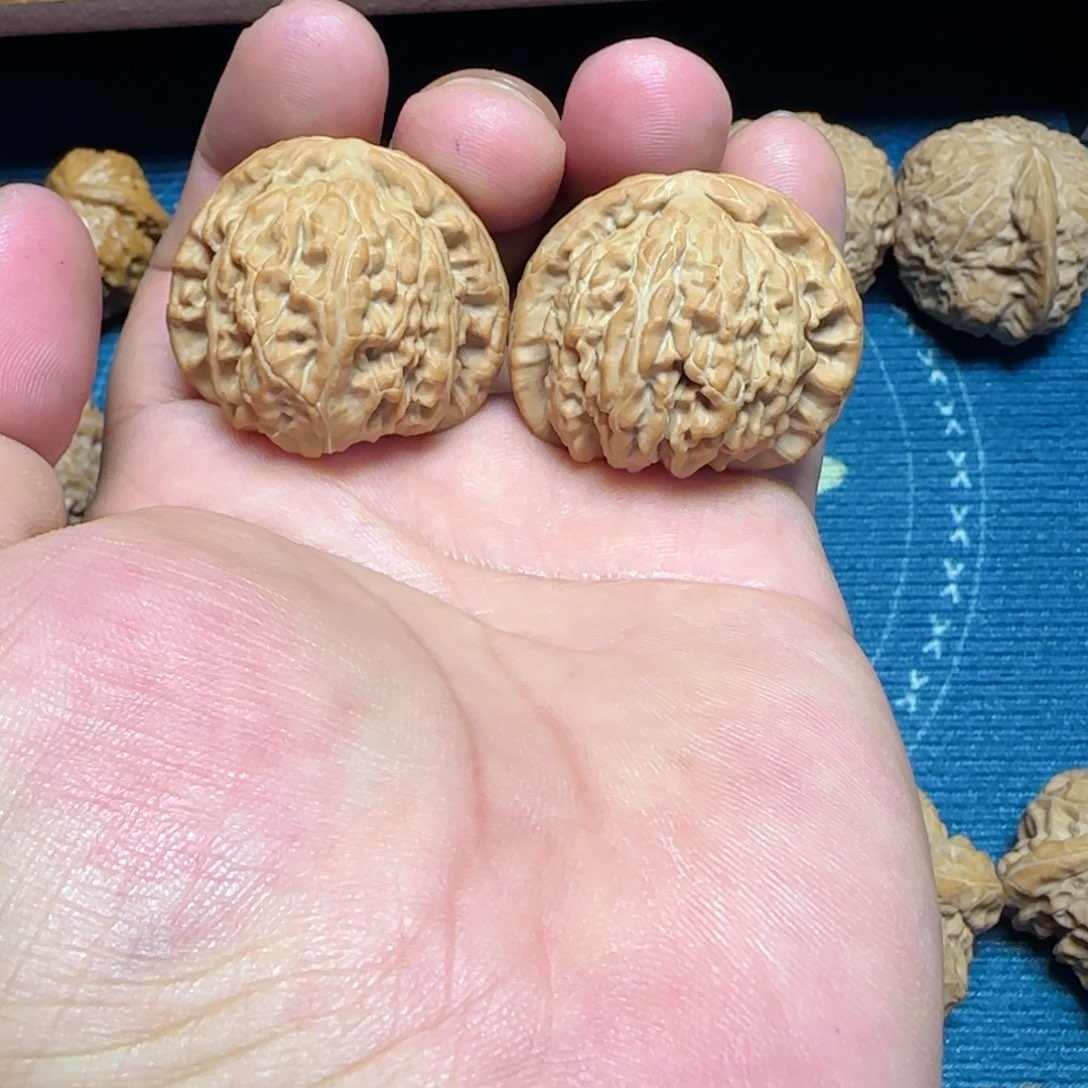 吊坠文玩核桃全品37白狮子