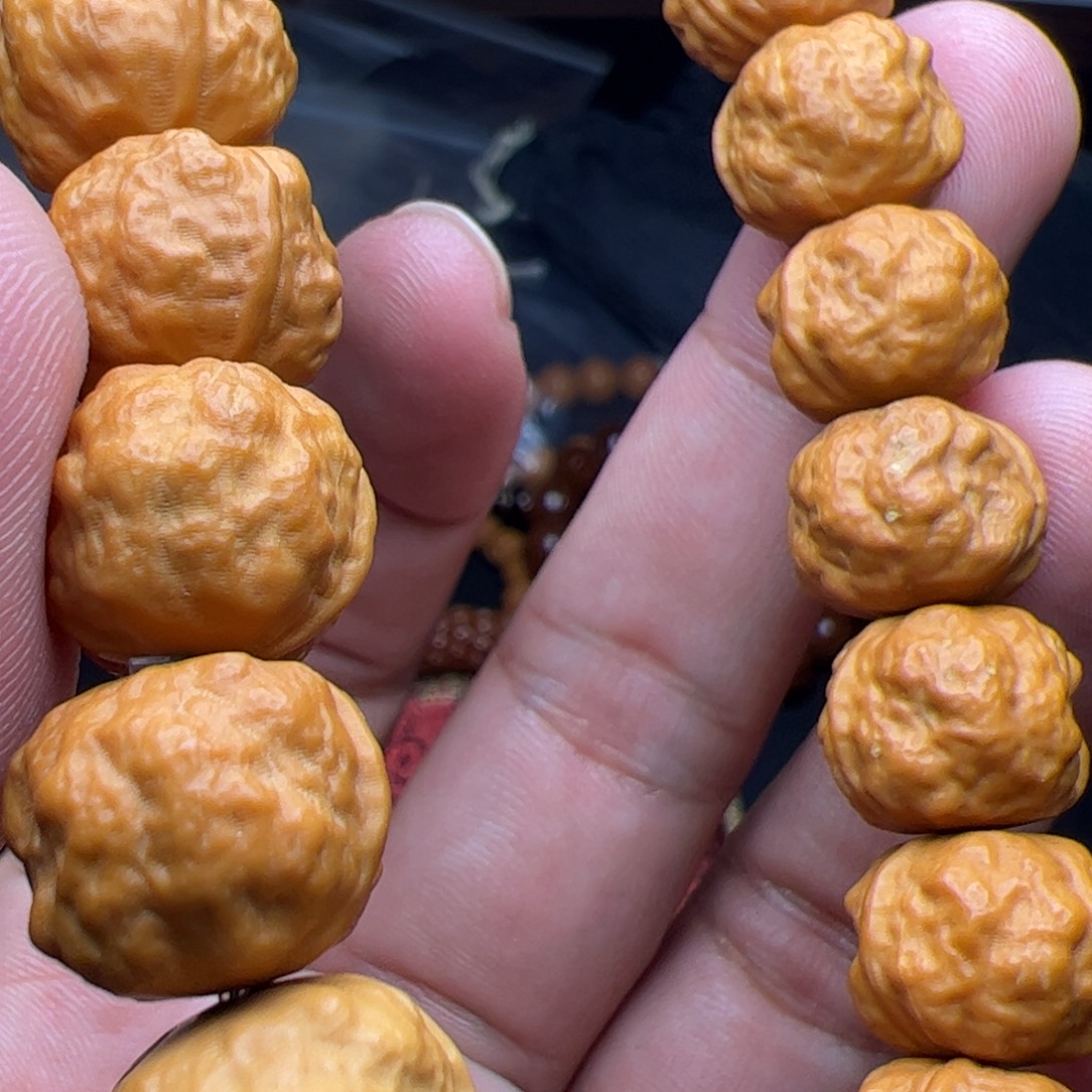 吊坠猴头核桃噢路