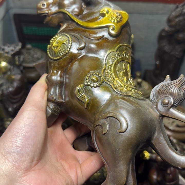 铜器把玩摆件链接