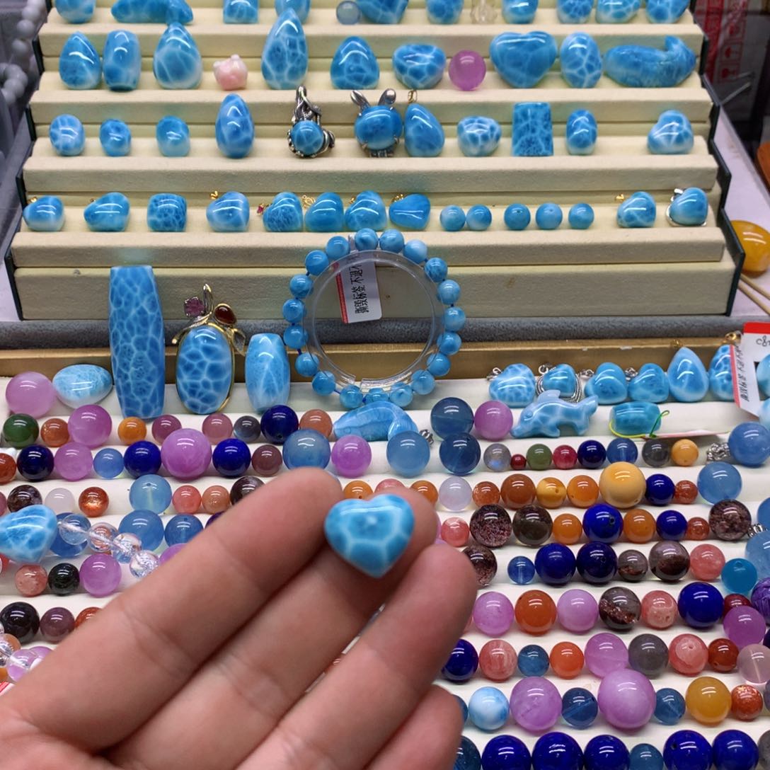 沁***阳针钠钙石（海纹石）未镶嵌珠宝半成品