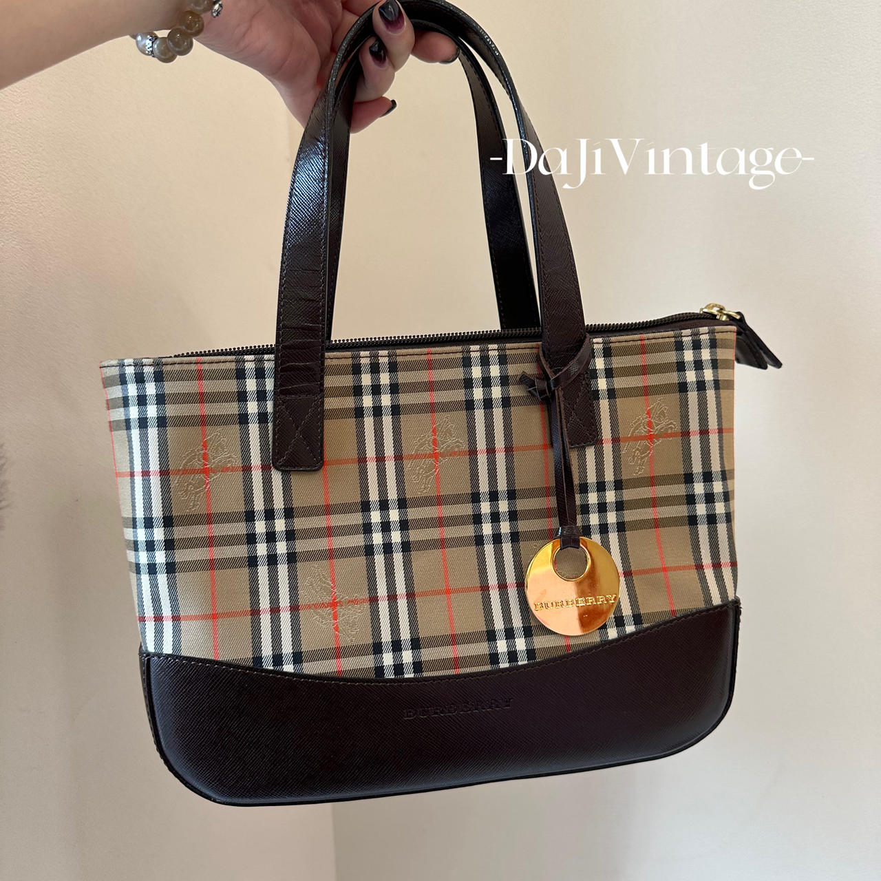 95新 BURBERRY/博柏利 大吉中古/Burberry金币格纹菜篮子手提包