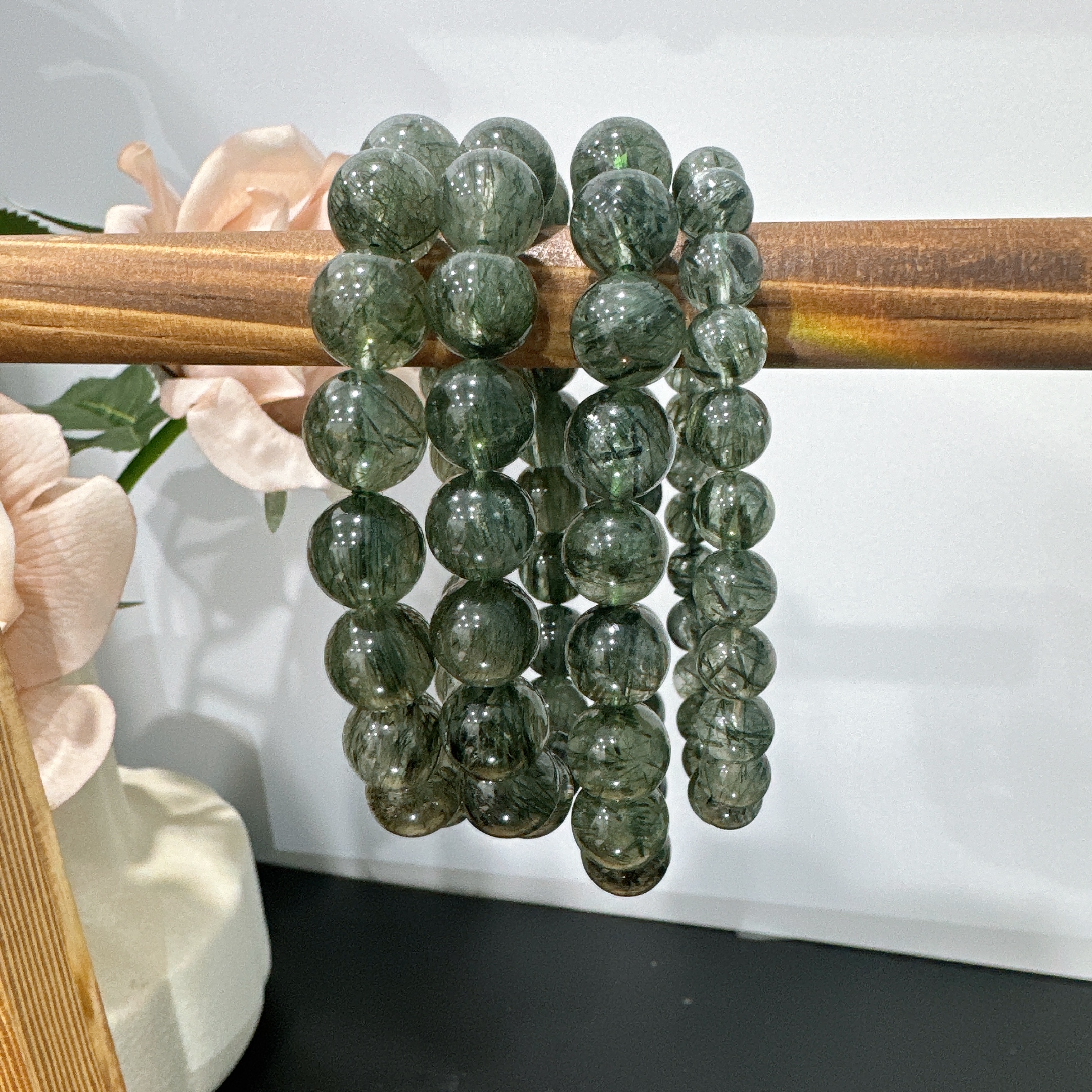 s93天然高品质绿发晶单圈男女款手串  多样性发一件