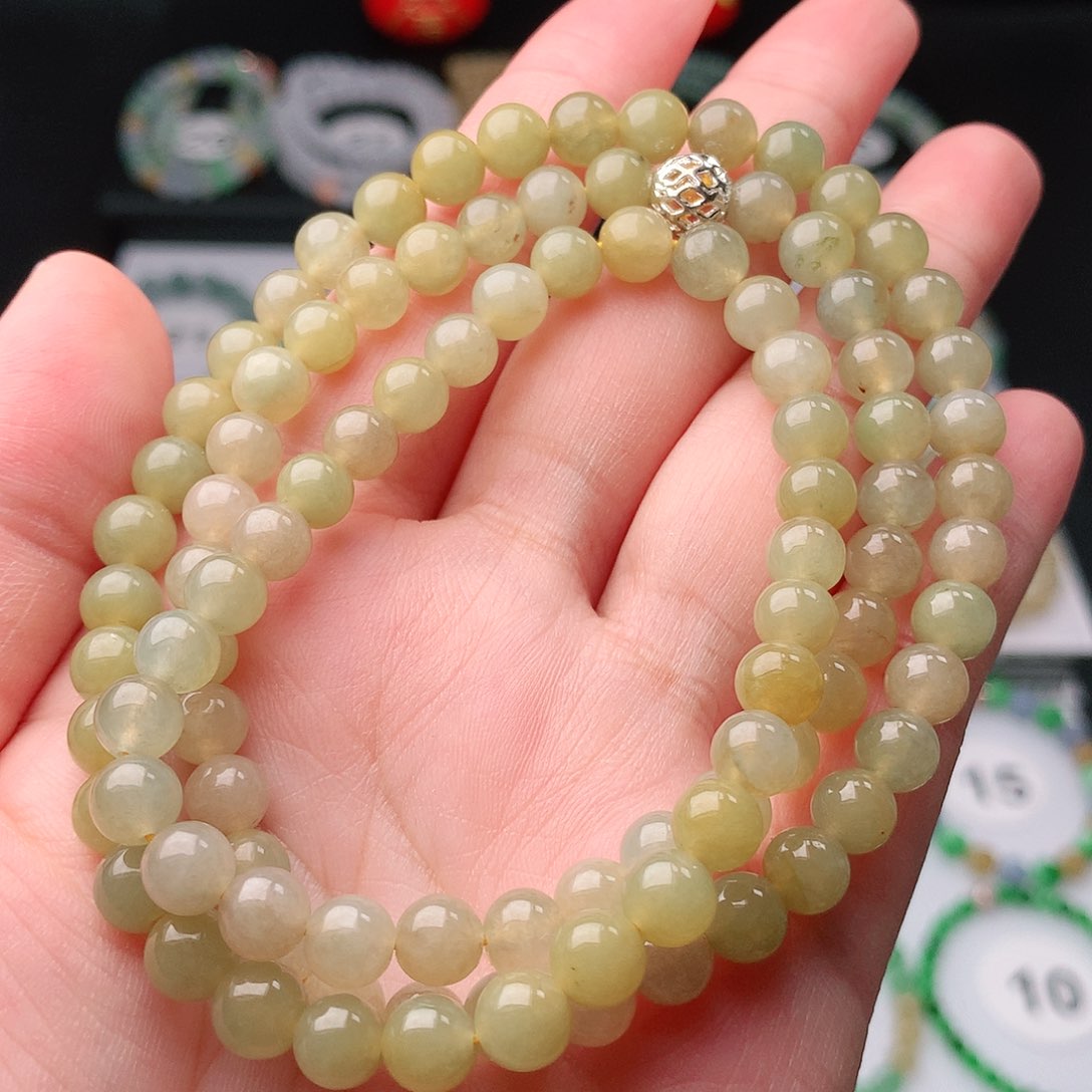 翡翠手串未镶嵌翡翠