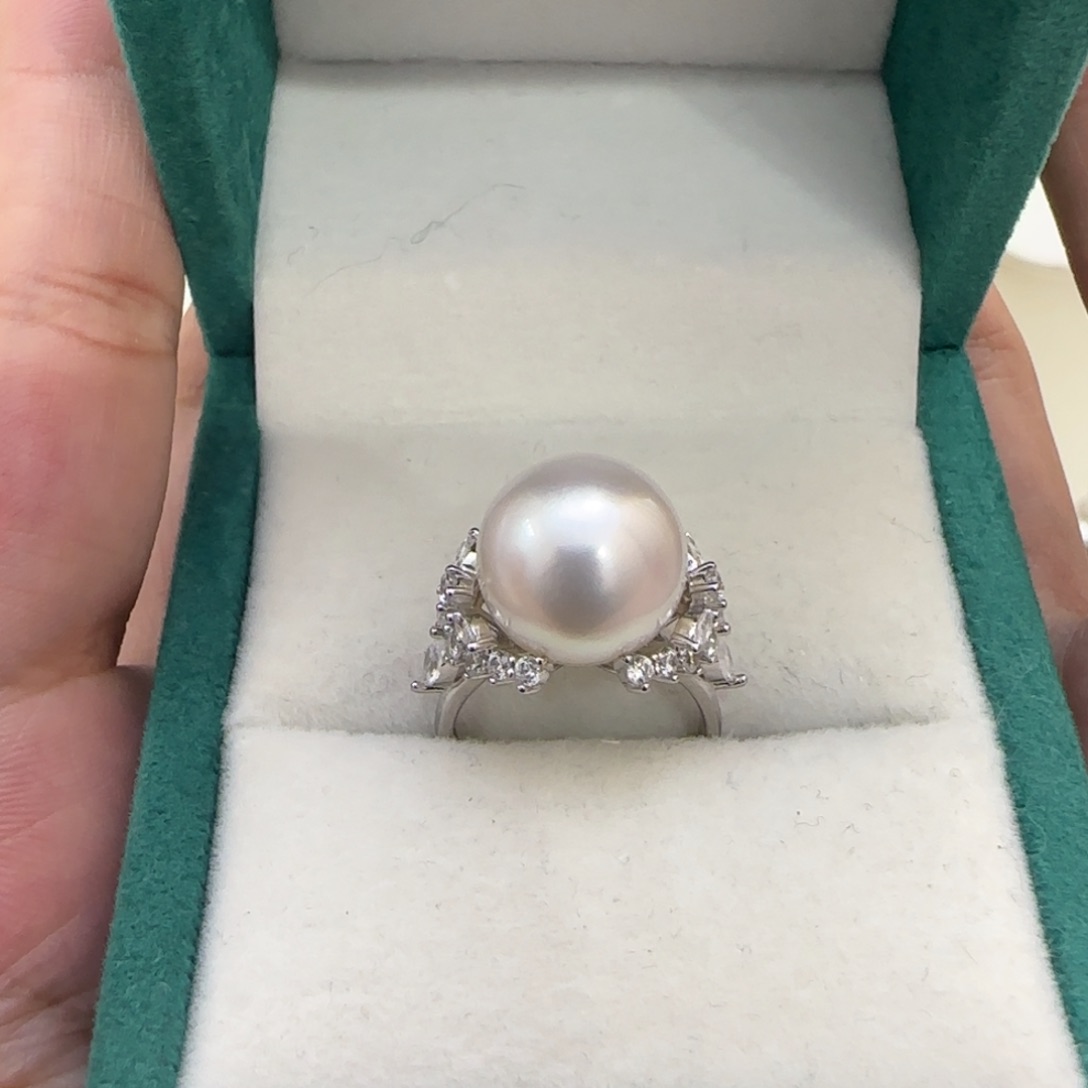 银S925镶嵌海水珍珠戒指