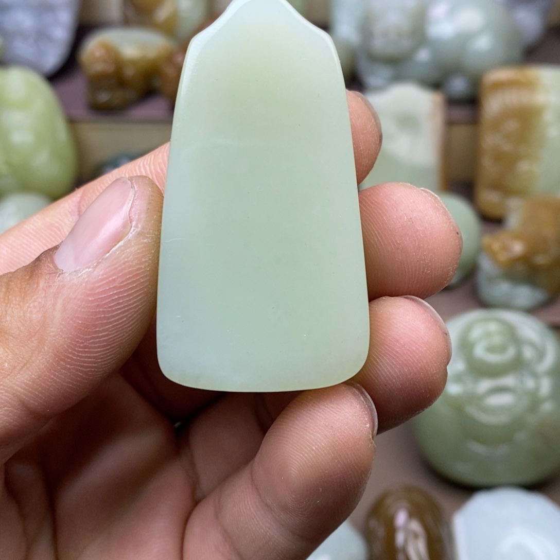 和田玉未镶嵌挂件