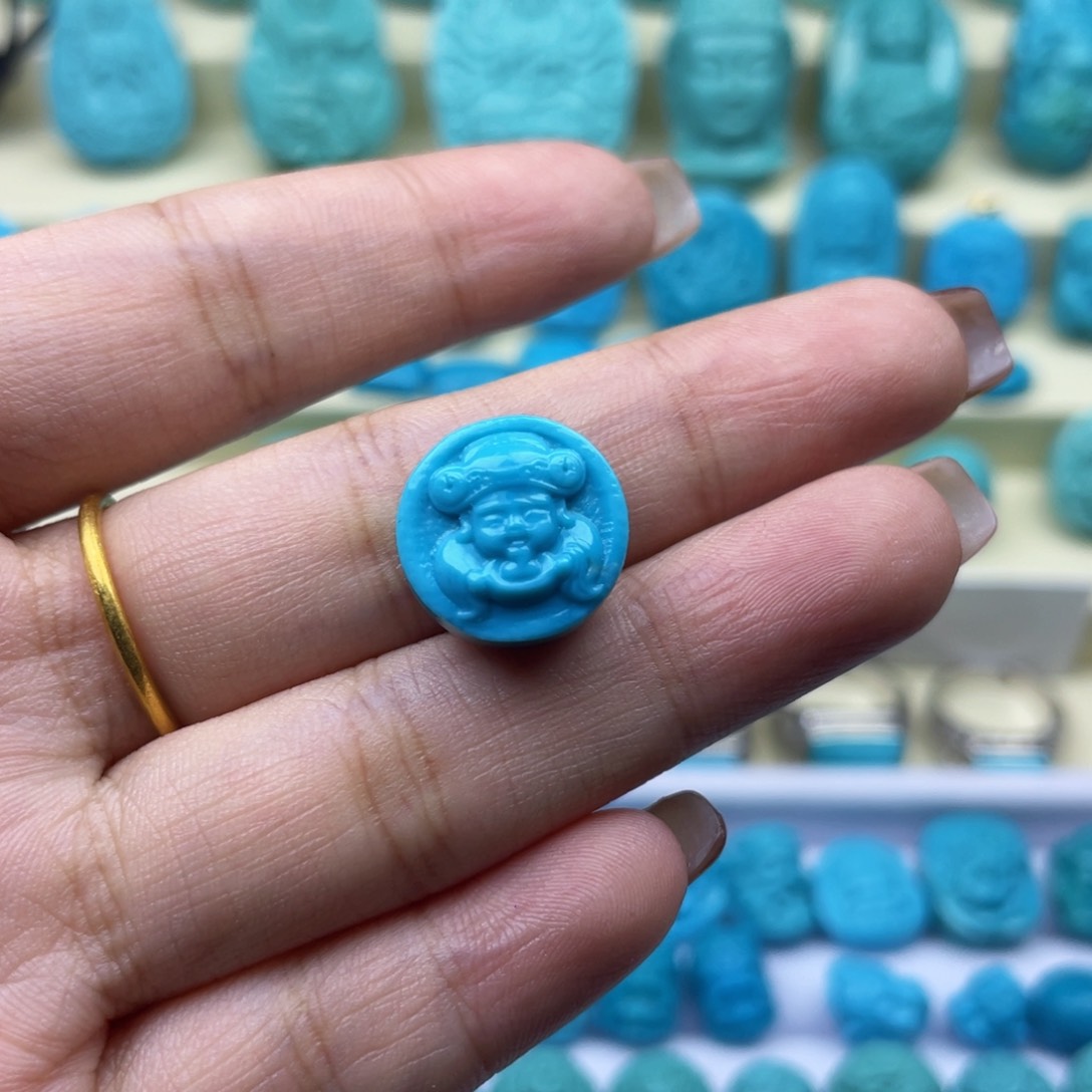 绿松石雕刻未镶嵌