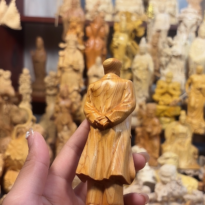 柏木（崖柏）崖柏瑕疵伟大的人