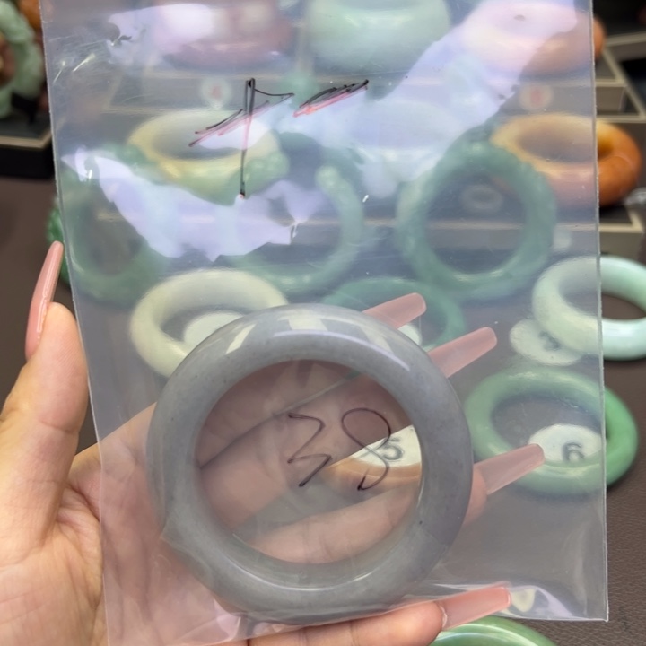 未镶嵌手镯石英岩玉十***可