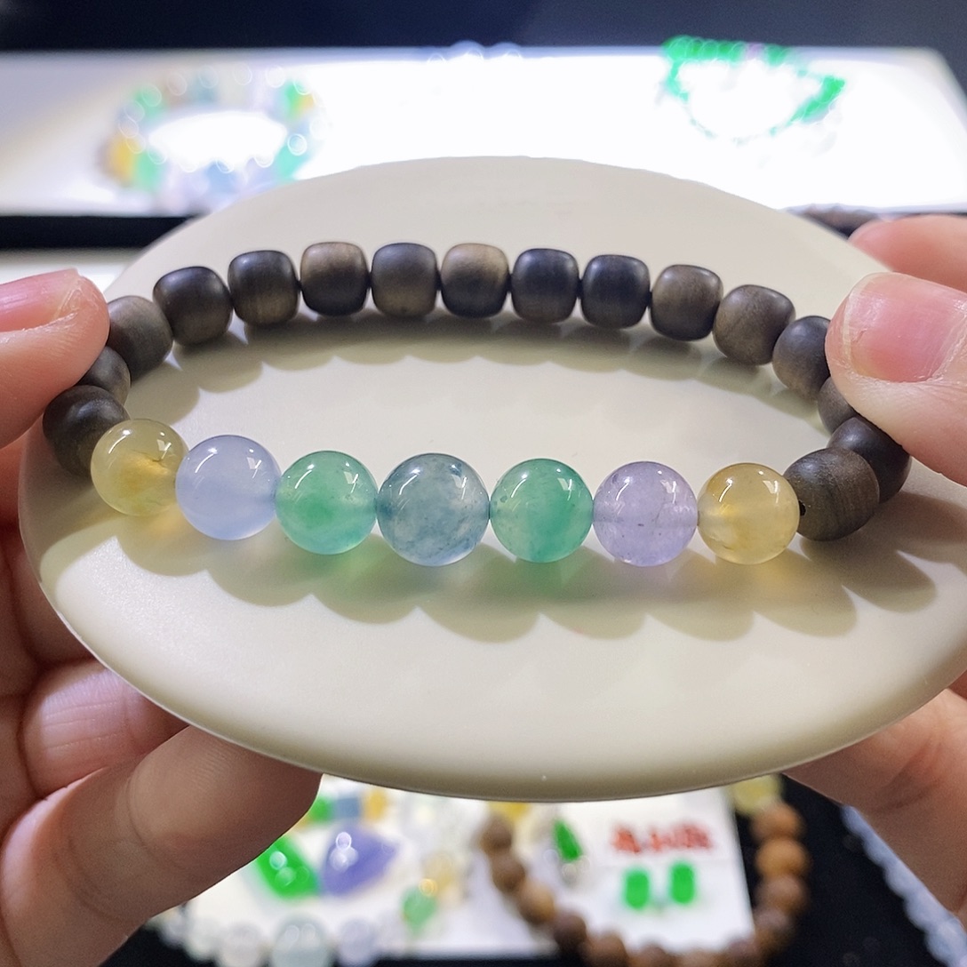翡翠未镶嵌挂件单圈