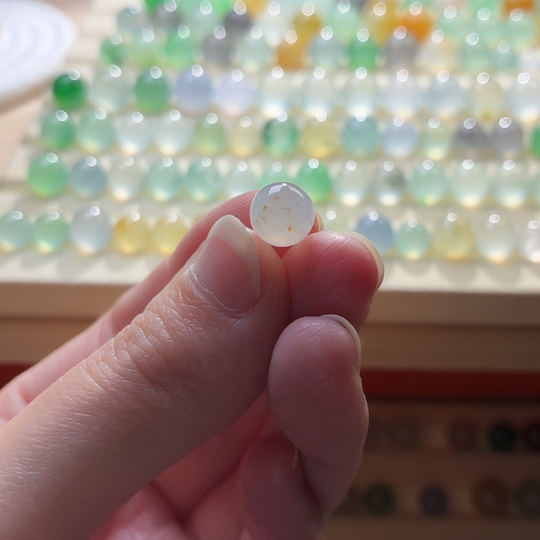 翡翠散珠翡翠卡8.3 1068