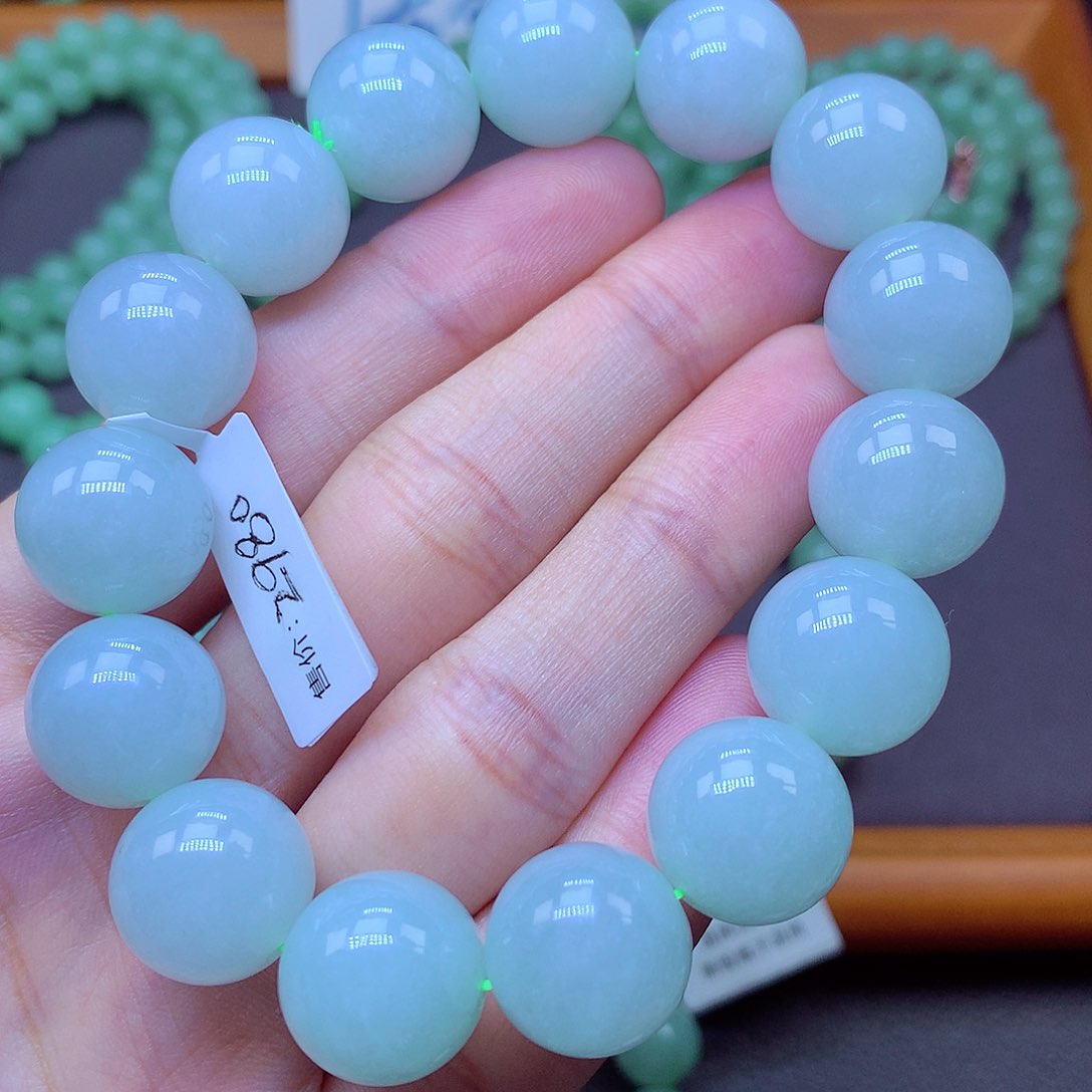 翡翠未镶嵌毛衣链