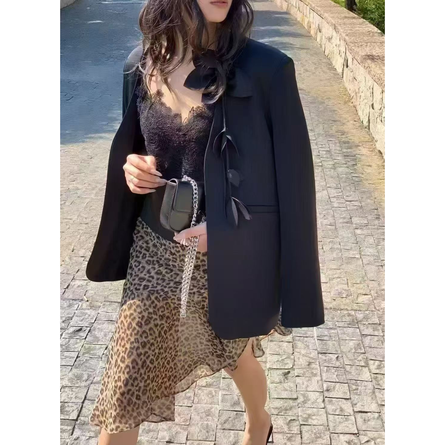 25211新中式国风时尚气质西装外套女秋季新款宽松洋气设计感上衣