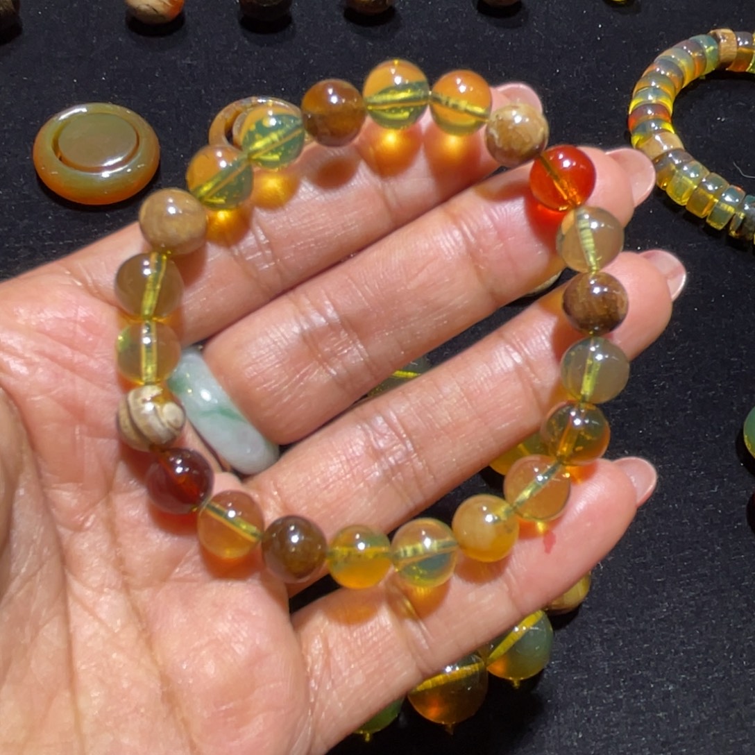 琥珀未镶嵌手串多宝10