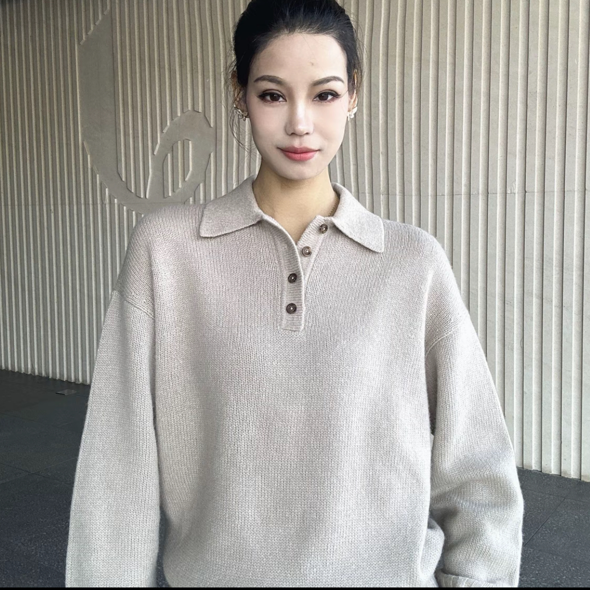 AMASS/阿玛施冬季新款时尚洋气百搭软糯显瘦翻领针织衫538113