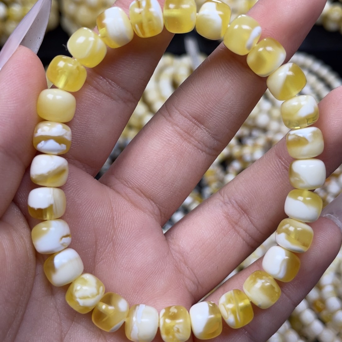 蜜蜡未镶嵌珠宝奇石8m