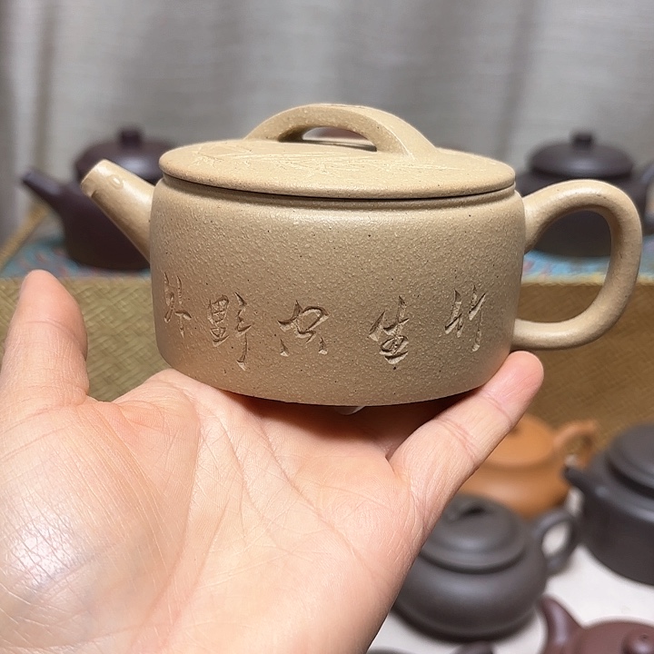 紫砂茶壶大***。大水潭本山绿泥30目半手工制作
