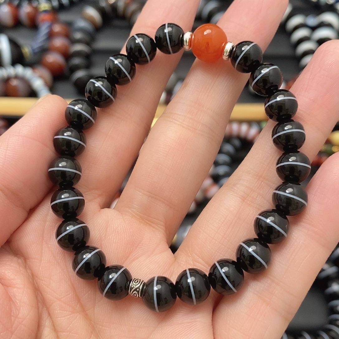 玛瑙/玉髓玛瑙手串未镶嵌