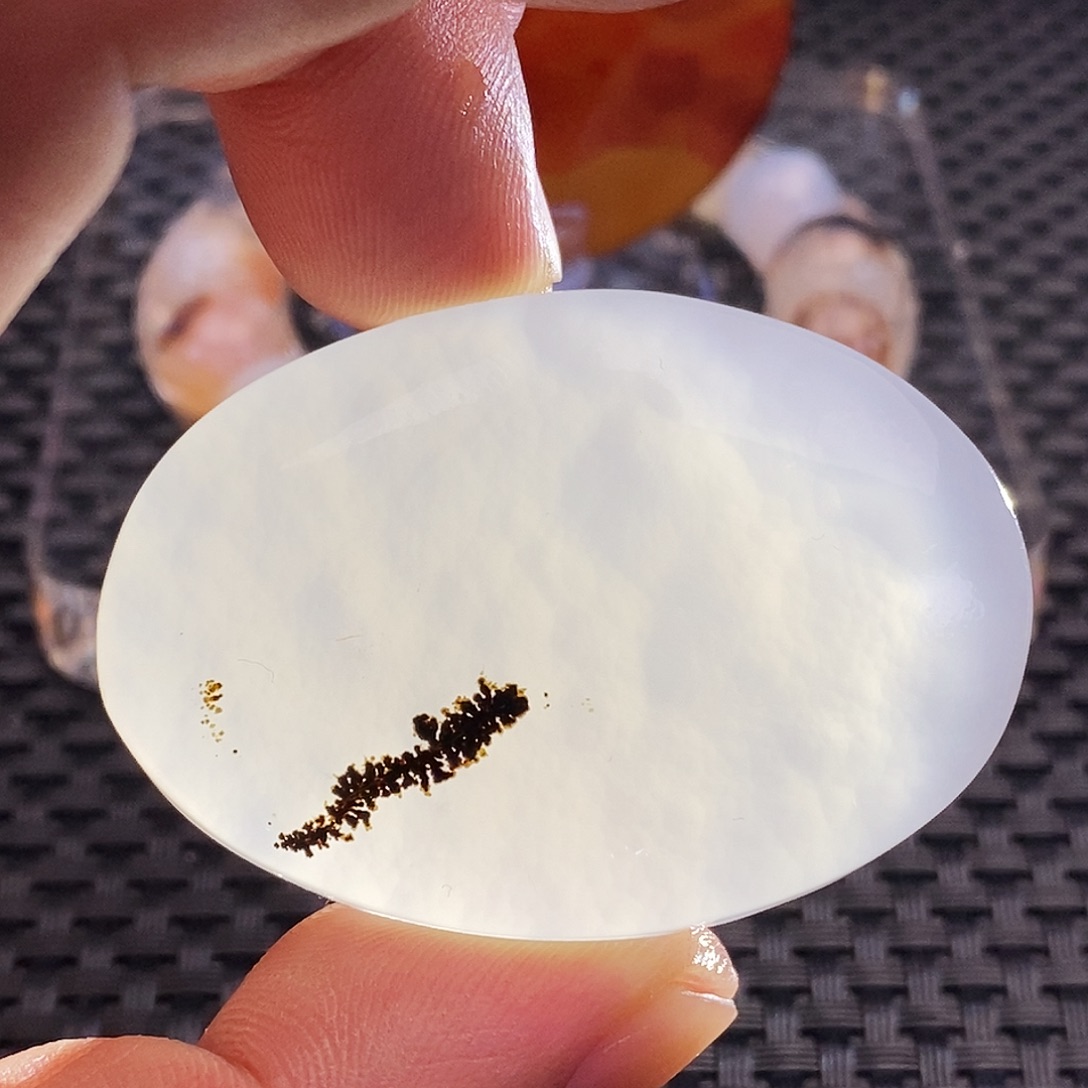 7***7玛瑙/玉髓未镶嵌吊坠(不含链)