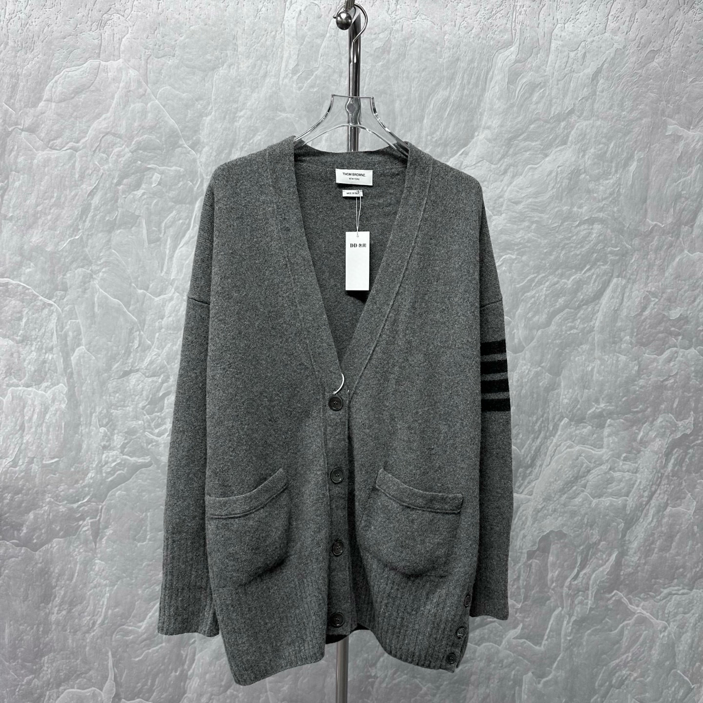 未使用 THOMBROWNE 条纹V领羊毛开衫外套 40码 J01697