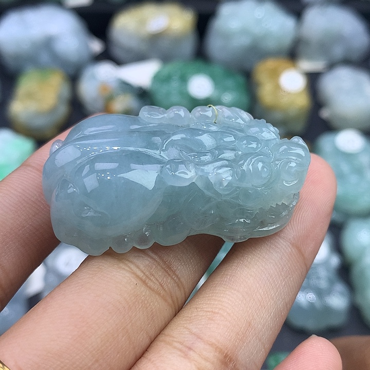 翡翠未镶嵌颈饰天然缅甸翡翠