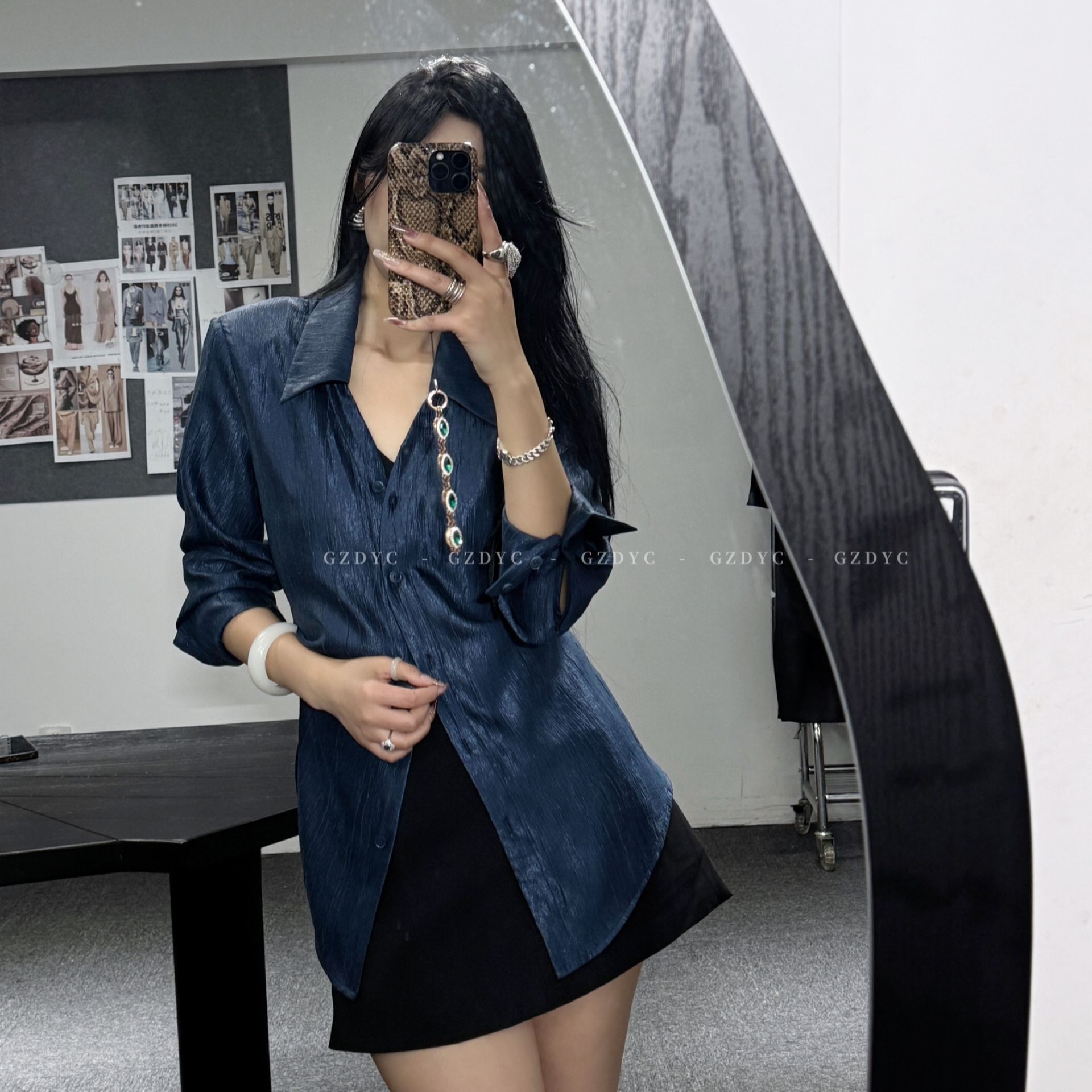 【鸽子的衣橱】|星河| 法式亮丝多种穿法光泽感长袖衬衫春显瘦宽松