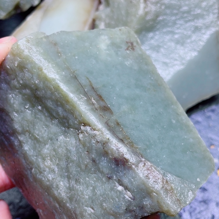 和田玉未镶嵌珠宝半成品