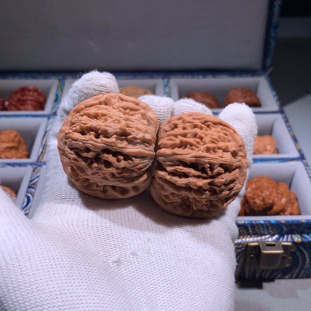 文玩核桃把件四座楼8019