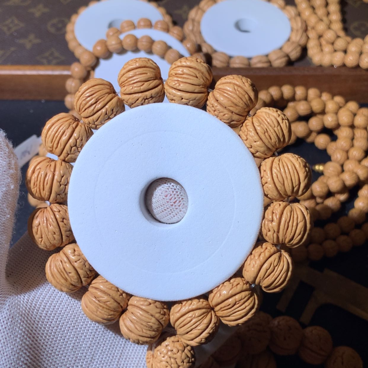 【闪购商品】桃核手串铁扇公主