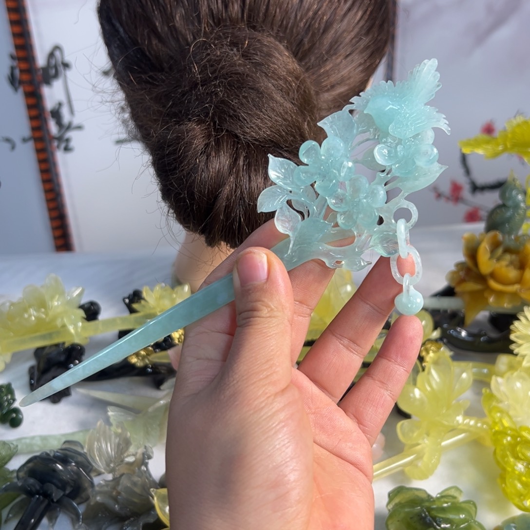 婳***婳定制蛇纹石玉毛货发饰