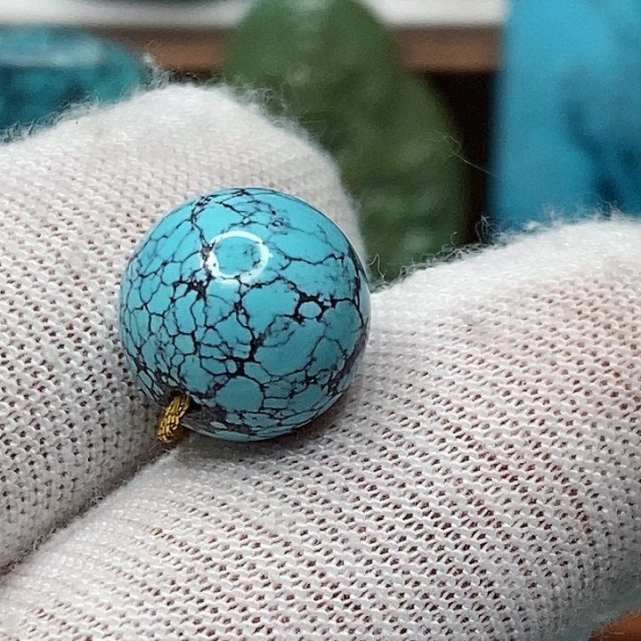 绿松石未镶嵌天然原矿 地大质检