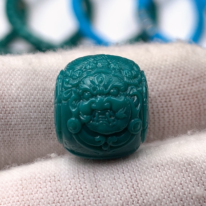 绿松石车挂未镶嵌